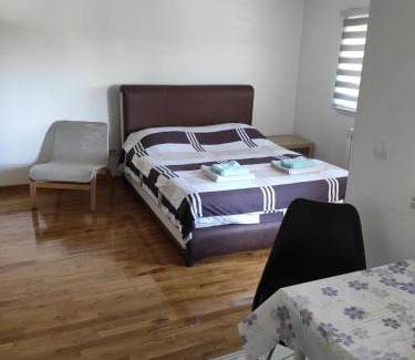 Zvezdara Apartment | Apartman Dami