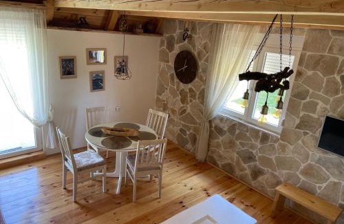 Njegovuđa House | Apartman Djina Zabljak