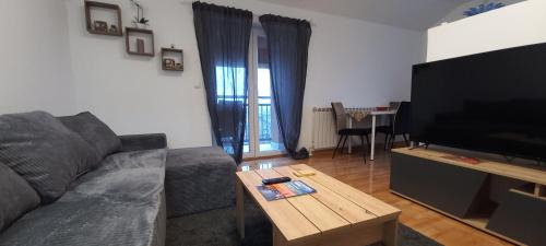 Surcin Apartment | Apartman EXPO Surčin