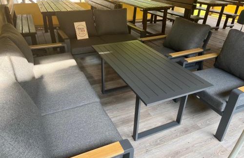 Nesvady Apartment | Apartman - Garden - Vendégház