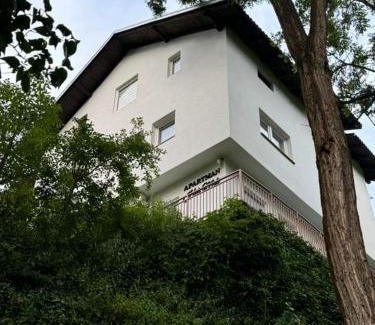 Jajce Apartment | Apartman Heli Meli 1