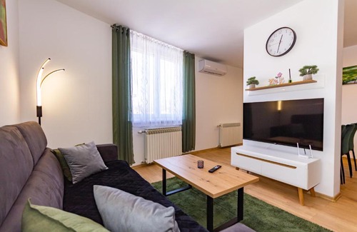 Canton 10 Apartment | Apartman Krželj B2