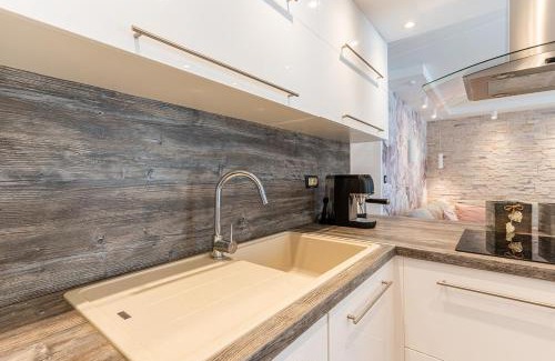 Cres Apartment | Apartman KULA