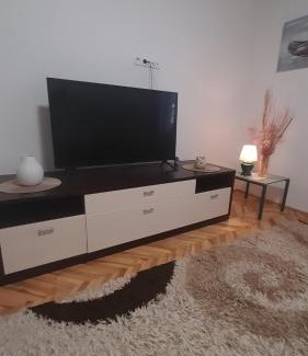 Mejasi Apartment | Apartman Luka
