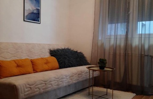 Jagodina Apartment | apartman m