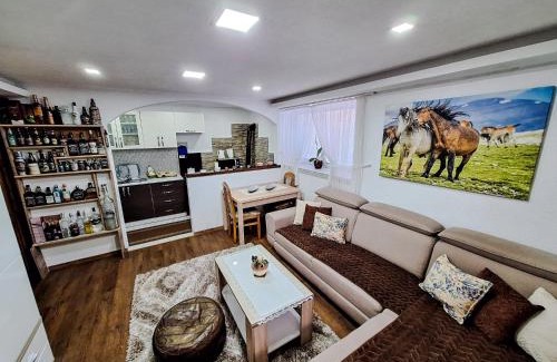 Canton 10 Apartment | Apartman Magic Sauna,Jakuzzi,Kino