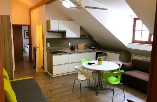 Trebon Apartment | Apartman Masné krámy Třeboň