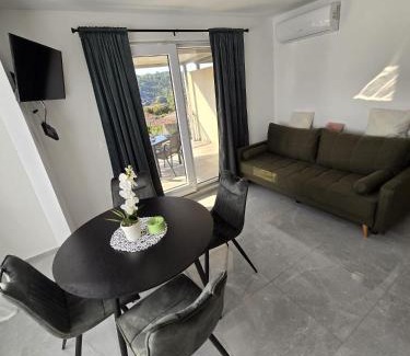 Brna Apartment | Apartman Matea