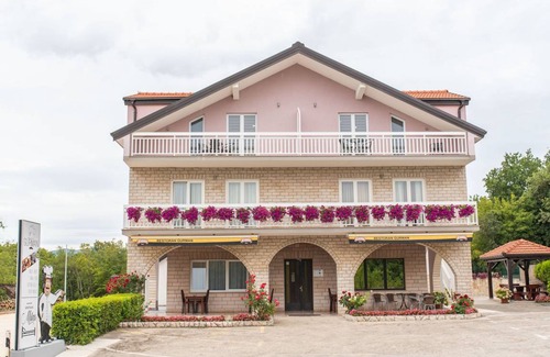 Imotski Apartment | Apartman Milas 1and2