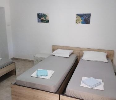 Obrovac Apartment | Apartman Milan
