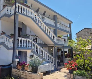 Cepljani Apartment | Apartman Nena