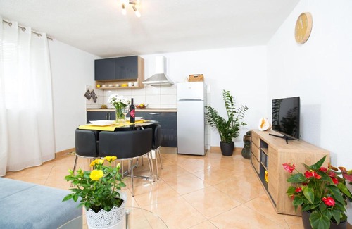 Vranjic Apartment | Apartman Pepa