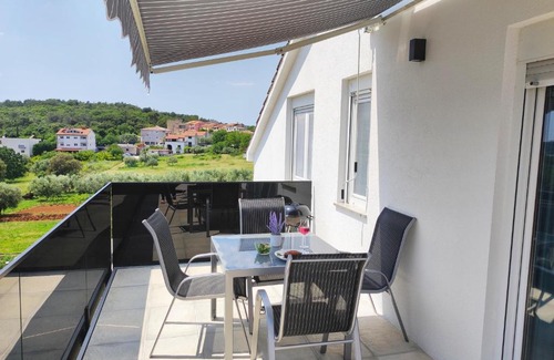Stinjan Apartment | Apartman sa pogledom na more