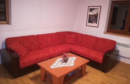 Canton 10 Apartment | Apartman Tea