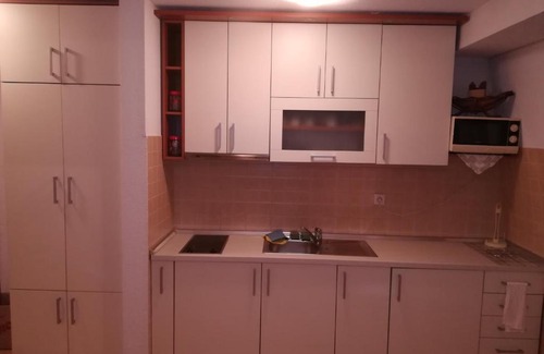 Canton 10 Apartment | Apartman Tea