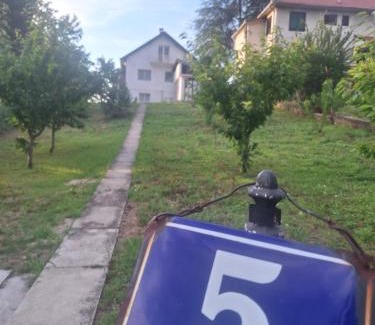 Mladenovac Apartment | Apartman Zoki
