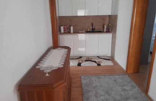 Canton 10 Apartment | Apartman Zoran