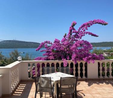 Pirovac Apartment | Apartmani Božena Jelušić