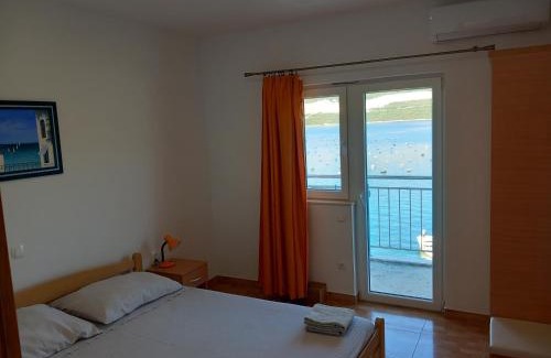 Putnikovic House | Apartmani Josip