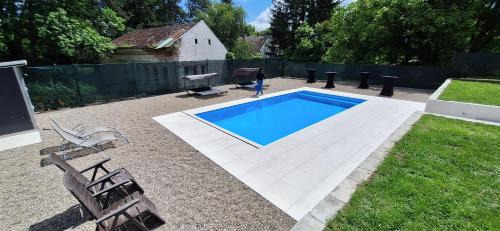 Vrdnik Apartment | Apartmani Maslačak