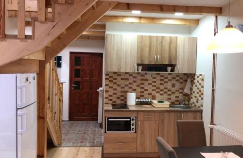 Kremna Cabin | Apartmani Sredojevic