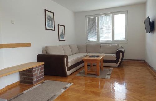 Bajina Basta Apartment | Apartmani Tarsko Jezero Nova Vezanja