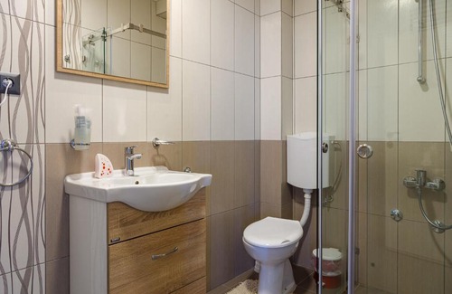 Golubac Apartment | Apartmani Tika