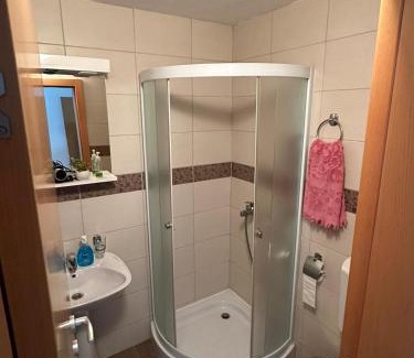 Trstenik Apartment | Apartmani Ušće