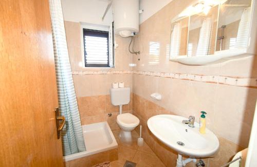 Lopar Apartment | Apartmani Verica i Mirko Paparić