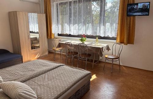 Sturovo House | Apartmanovy dom Grand