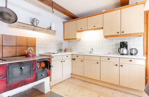Hopfgarten im Brixental Apartment | Apartment in a rustic and cosy mountain hut