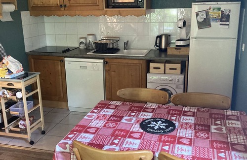 Saint-Gervais-les-Bains Apartment | Apartment in a residence with swimming pool