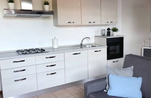 Negrar Apartment | Apartment ROSE AND TULIPANS 2 - in the heart of Valpolicella