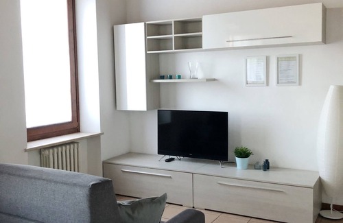 Negrar Apartment | Apartment ROSE AND TULIPANS 2 - in the heart of Valpolicella