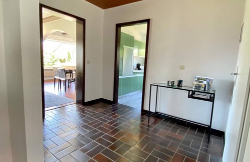 Immenstaad am Bodensee Apartment | Apartment 'Bungalow' with Private Terrace, Shared Garden and Wi-Fi