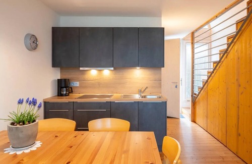 Kressbronn Apartment | Apartment '5' with Lake View, Private Terrace and Wi-Fi