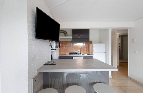 Font-Romeu-Odeillo-Via Apartment | Apartment 'Cosy 1 Bedroom in Font' with Mountain View, Shared Garden and Balcony