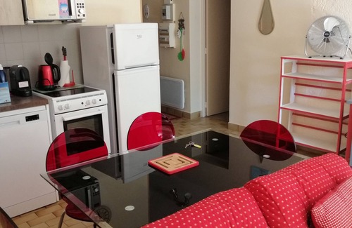 Sainte-Croix-du-Verdon Apartment | Apartment 38 m2, 4 persons, WIFI Fiber, Ste Croix du verdon lakefront