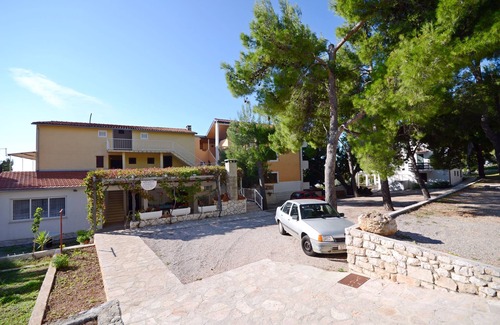 Ivan Dolac Apartment | Apartments Marija (34031-A1) - Ivan Dolac - island Hvar