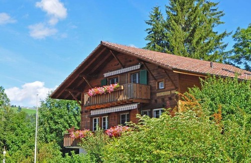 Zweisimmen Apartment | Apartment ∙ 1 bedroom ∙ 2 guests