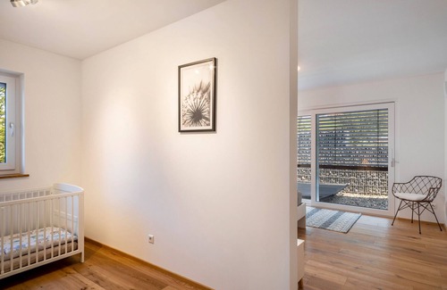Lindau Apartment | Apartment '1' with Lake View, Private Terrace and Wi-Fi