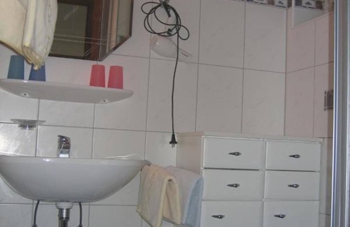 Weissenbach Apartment | Apartment/1 Schlafraum/dusche od. Bad,wc - Haus Schönblick