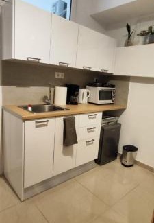 Athens Apartment | Apartment 1' to Metro 4stops to Athens