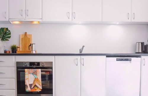 Perisher Valley Apartment | Apartment 10 - A cosy ground floor apartment with snowy white views