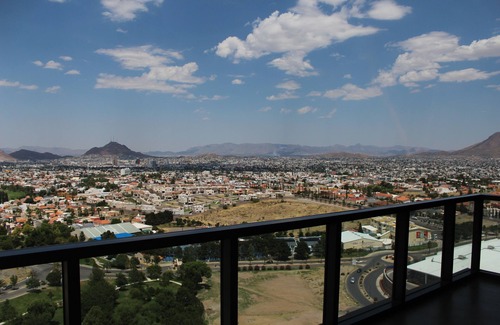 Chihuahua Apartment | Apartment 102 Torre Sphera