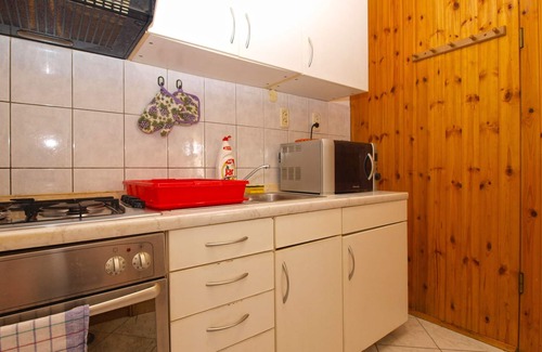 Vintijan Apartment | Apartment 1588/16266 (Istria - Pula), 1500m from the beach