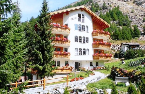Saas Almagell Apartment | Apartment ∙ 2 bedrooms ∙ 4 guests