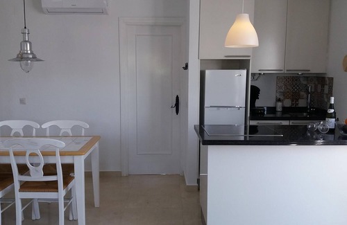 Benalmadena Costa Apartment | Apartment '2 Bed In Pueblo Evita' with Mountain View, Wi-Fi and Air Conditioning