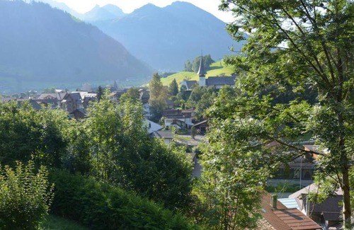 Zweisimmen Apartment | Apartment ∙ 2 bedrooms ∙ 3 guests