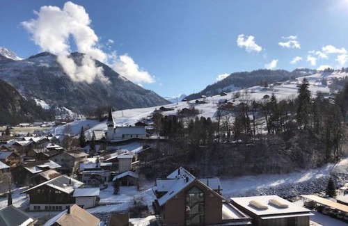 Zweisimmen Apartment | Apartment ∙ 2 bedrooms ∙ 3 guests